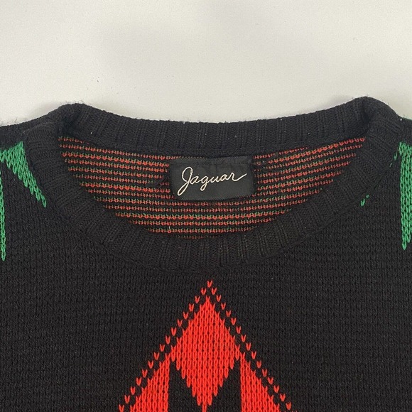 Southwestern Aztec Sweater Red Black Green Boho - Picture 2 of 7